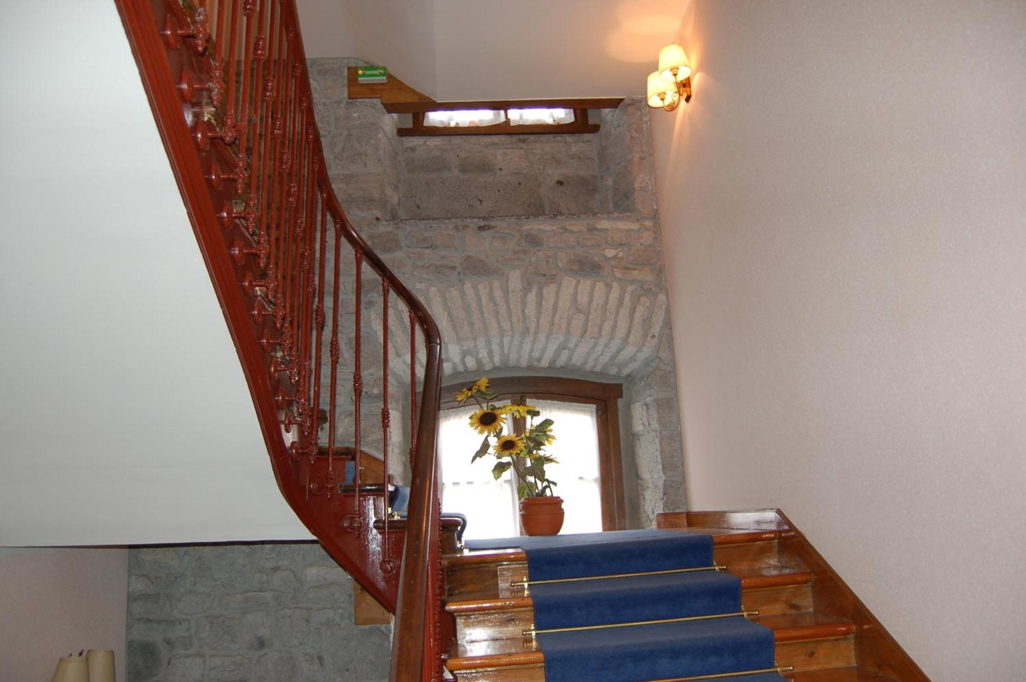 Puente Romano Onís Zewnętrze zdjęcie